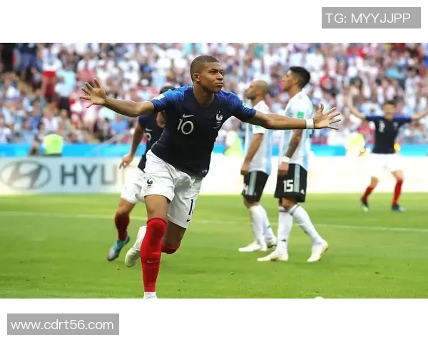 势不可挡的足球之路：从草根到巨星的传奇人生