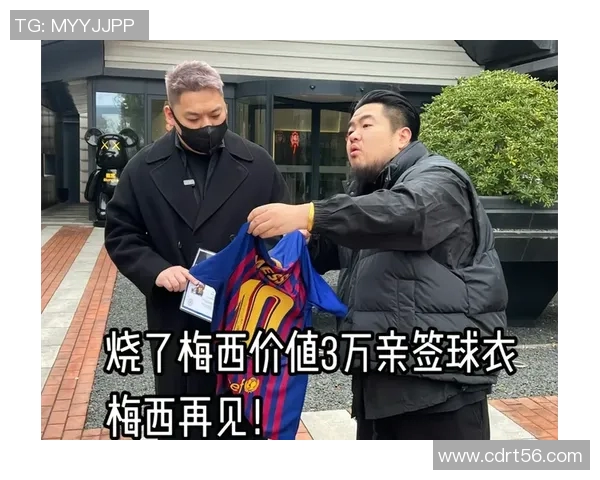 球迷与足球明星亲密合影瞬间记录热爱与梦想的美好时刻