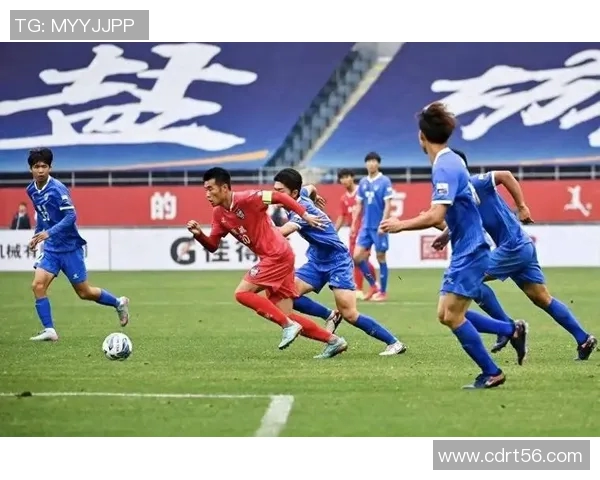 无黑料足球明星的真实故事与职业生涯背后的光辉瞬间